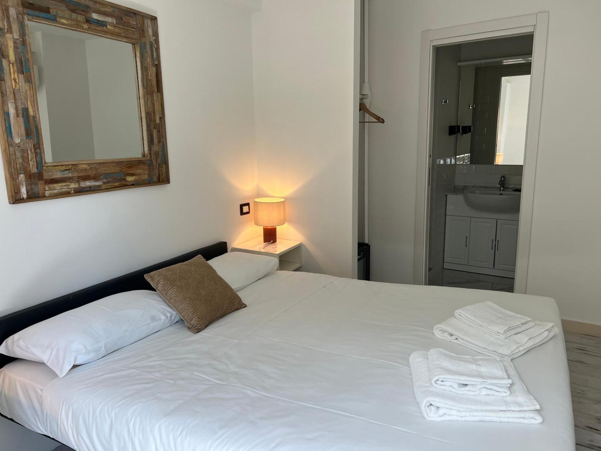 Maison D' Orange - *